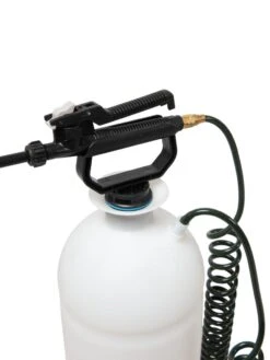 Sprayer Tank With Coil Hose Wand 22 Sprayer Tank With Coil Hose Wand -Comfortable Garden 3 4 crop 8612969 3927
