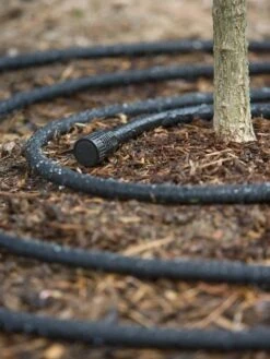 Snip-n-Drip Soaker Hose System -Comfortable Garden 40205 003 tif