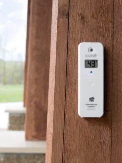 Professional Remote Home & Environment Monitoring Station -Comfortable Garden 8600162 03v