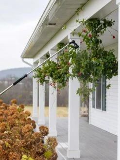 18” 8-Pattern Rotating Water Wand With Cork Handle -Comfortable Garden 8600231 302 tif