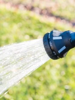 18” 8-Pattern Rotating Water Wand With Cork Handle -Comfortable Garden 8600231 506 tif