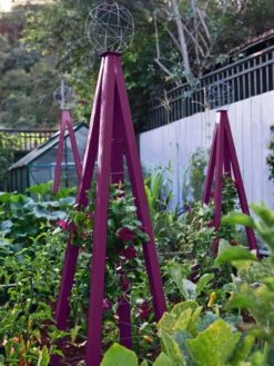 Akoris Garden Tuteur Jr. -Comfortable Garden 8600517 01V akoris garden tuteur tif 1