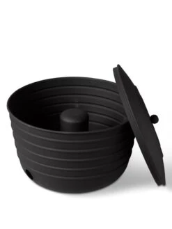 Matte Black Ribbed Hose Pot With Lid -Comfortable Garden 8611991 5868 tif