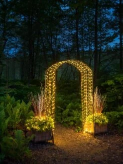 Jardin Rose Arch -Comfortable Garden 8612638 0102 tif