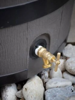 Round Rain Barrel With Planter, 35 Gallons -Comfortable Garden 8612856BK 10V tif