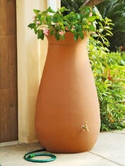 Rainwater Urn, 65 Gallon -Comfortable Garden GS37517 01 tif